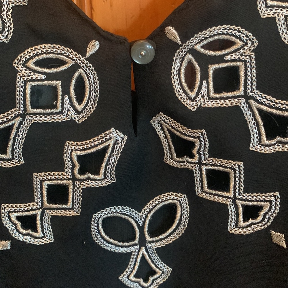 WHBM blouse - Picture 3 of 3
